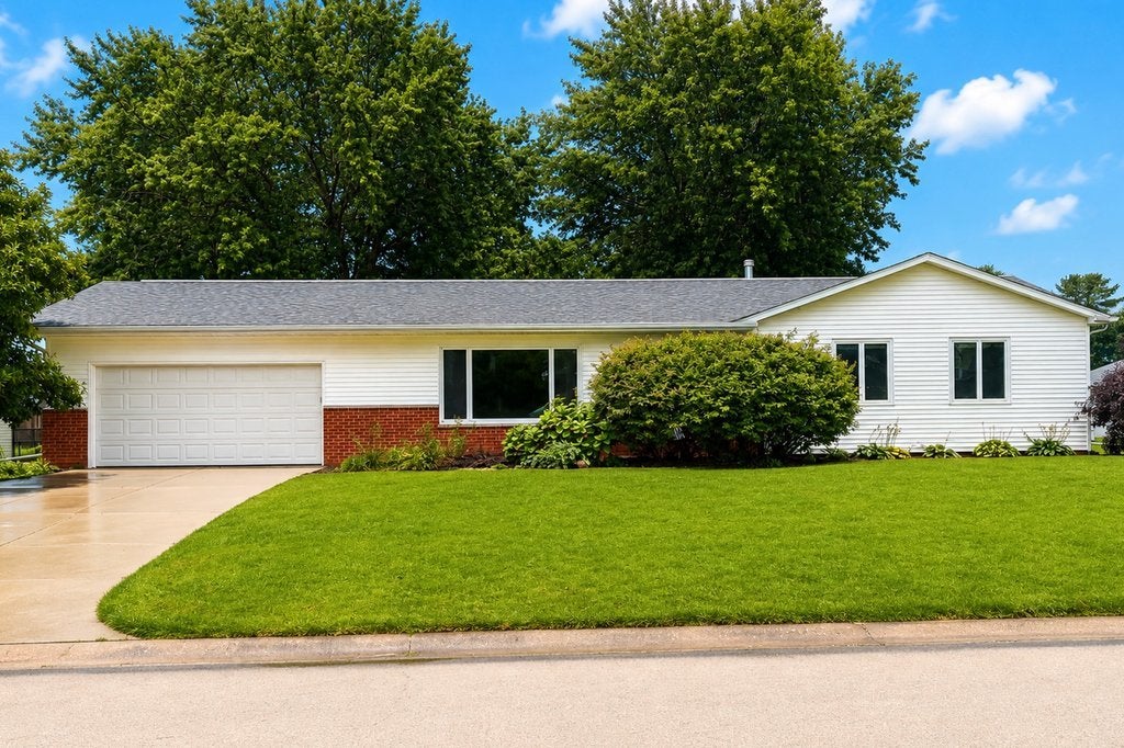 551 Lake Drive