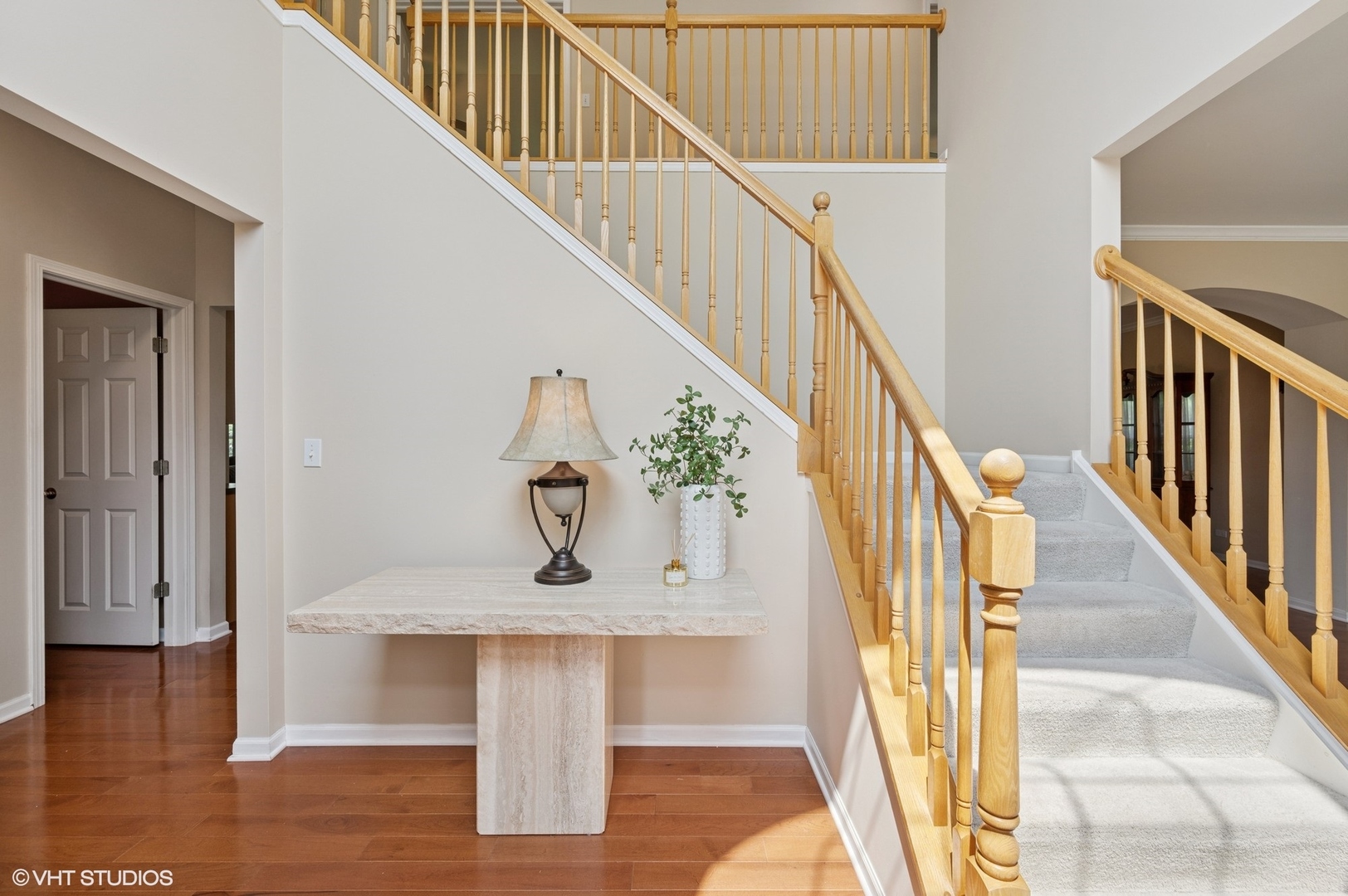 2673 Dunrobin Circle