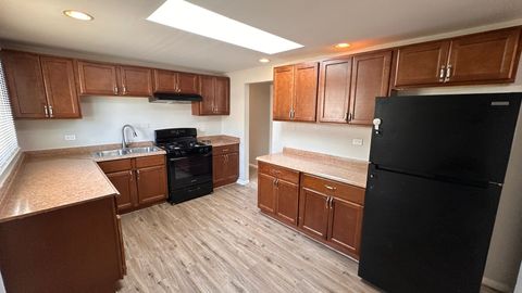 Tiny photo for 14039 S Claire Boulevard, Robbins, IL 60472 (MLS # 12476709)