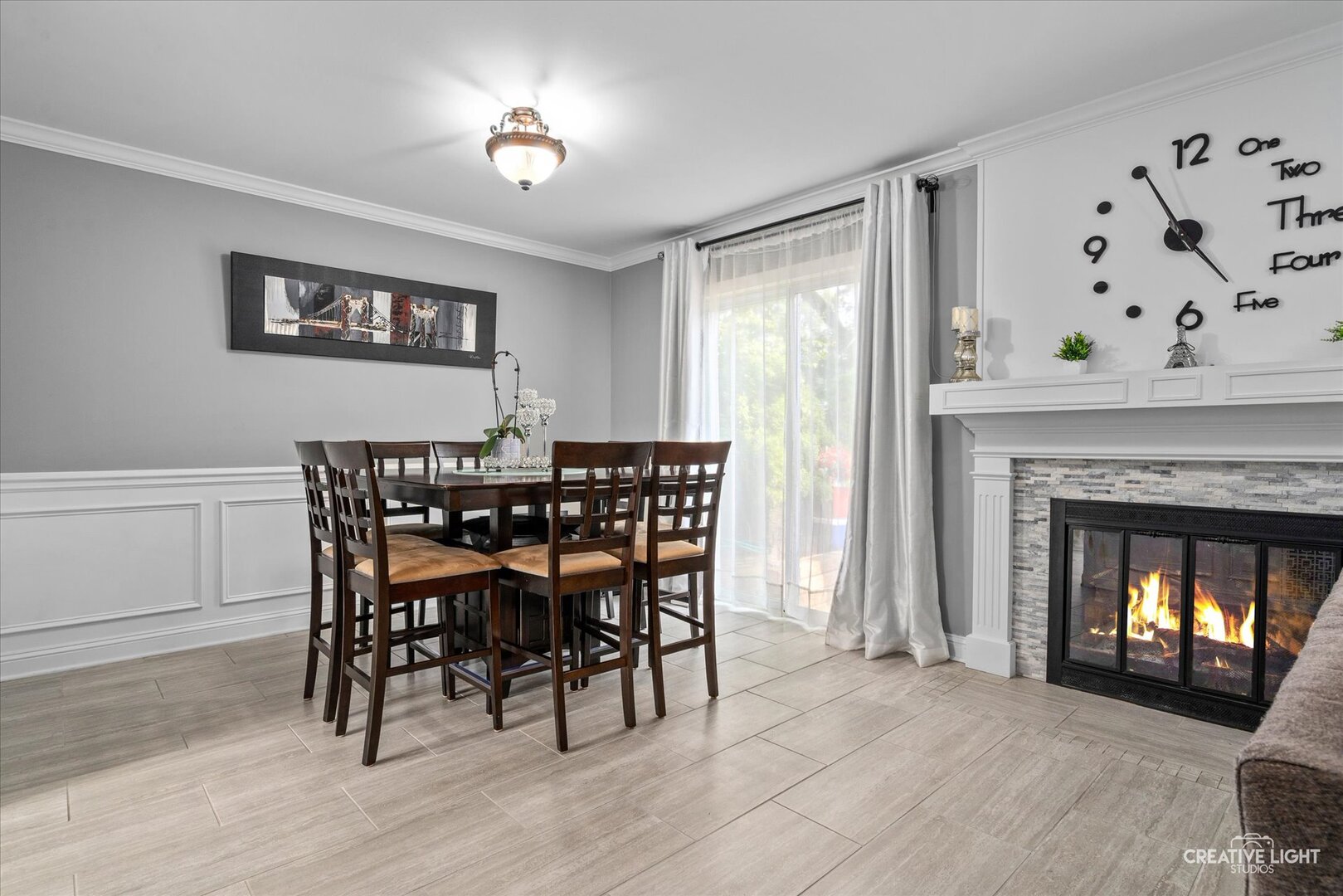 29W413 Greenbriar Lane