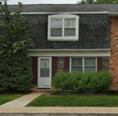 Photo of 1623 Mckool Avenue, Streamwood, IL 60107 (MLS # 12685868)