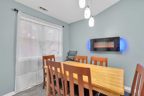 Tiny photo for 759 Sterling Court #A2, Bartlett, IL 60103 (MLS # 12496614)