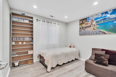 Tiny photo for 759 Sterling Court #A2, Bartlett, IL 60103 (MLS # 12496614)