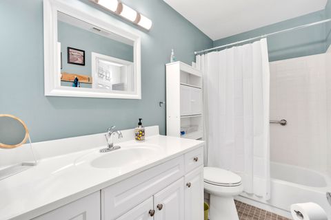 Tiny photo for 759 Sterling Court #A2, Bartlett, IL 60103 (MLS # 12496614)