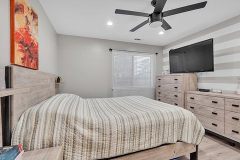 Tiny photo for 759 Sterling Court #A2, Bartlett, IL 60103 (MLS # 12496614)