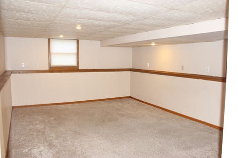 Tiny photo for 15201 La Crosse Avenue, Oak Forest, IL 60452 (MLS # 12667394)