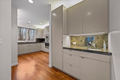 Tiny photo for 1643 Sylvester Place, Highland Park, IL 60035 (MLS # 12593185)