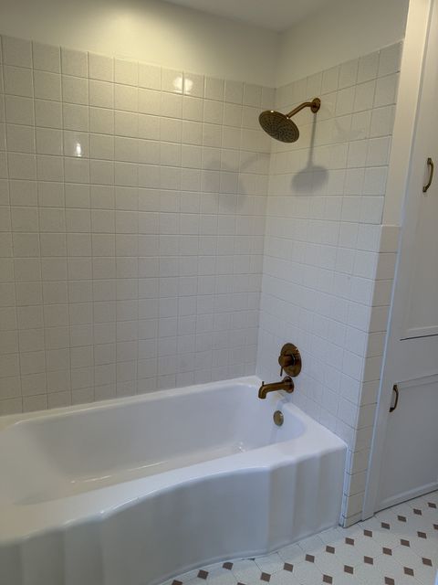 Tiny photo for 318 2nd Avenue, Libertyville, IL 60048 (MLS # 12609304)