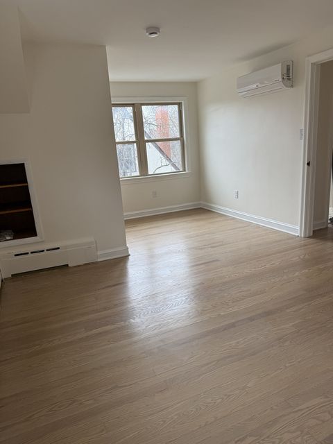 Tiny photo for 318 2nd Avenue, Libertyville, IL 60048 (MLS # 12609304)