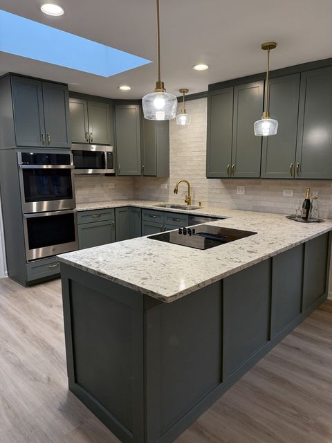 Tiny photo for 318 2nd Avenue, Libertyville, IL 60048 (MLS # 12609304)