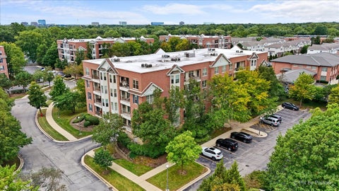 Tiny photo for 3100 TOWN SQUARE Drive #101, Rolling Meadows, IL 60008 (MLS # 12792547)
