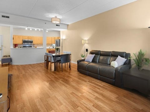 Tiny photo for 3100 TOWN SQUARE Drive #101, Rolling Meadows, IL 60008 (MLS # 12792547)
