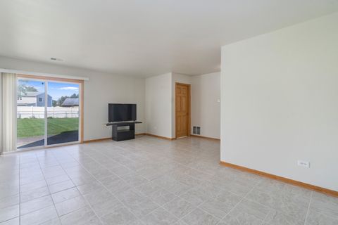 Tiny photo for 7746 W North Avenue, Frankfort, IL 60423 (MLS # 12457431)