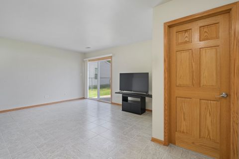 Tiny photo for 7746 W North Avenue, Frankfort, IL 60423 (MLS # 12457431)