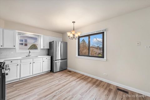 Tiny photo for 18951 Chestnut Avenue, Country Club Hills, IL 60478 (MLS # 12526507)