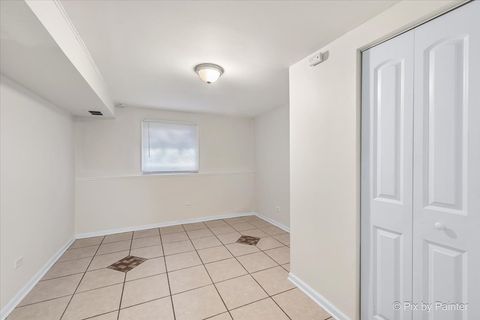 Tiny photo for 18951 Chestnut Avenue, Country Club Hills, IL 60478 (MLS # 12526507)