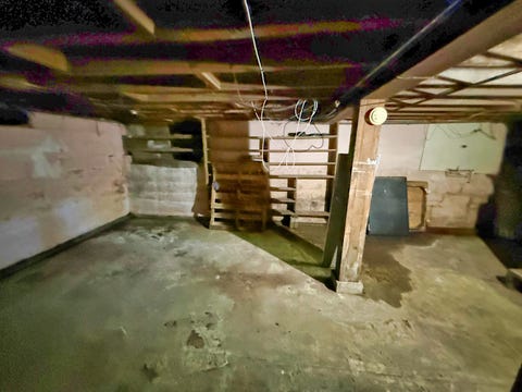 Tiny photo for 426 S Locust Street, Flora, IL 62839 (MLS # 12641616)