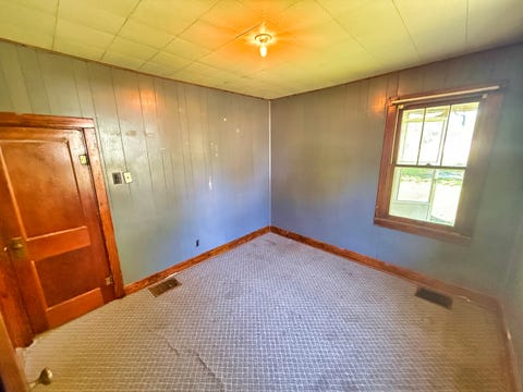 Tiny photo for 426 S Locust Street, Flora, IL 62839 (MLS # 12641616)