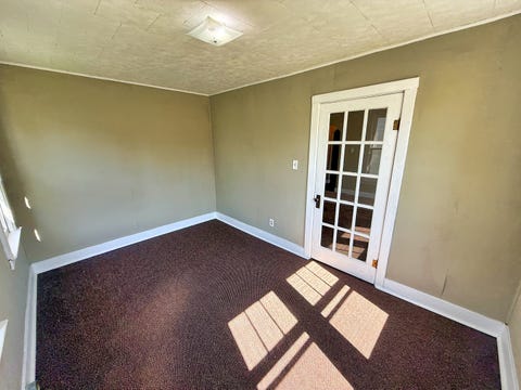 Tiny photo for 426 S Locust Street, Flora, IL 62839 (MLS # 12641616)