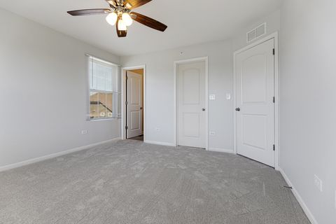 Tiny photo for 911 Charlton Lane, Naperville, IL 60563 (MLS # 12667538)