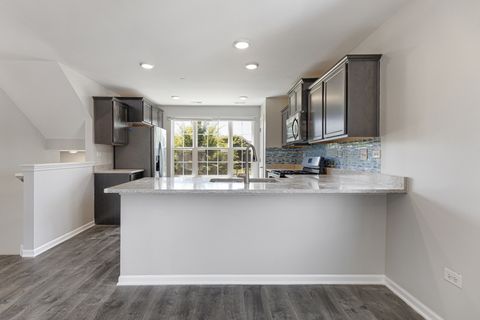Tiny photo for 911 Charlton Lane, Naperville, IL 60563 (MLS # 12667538)