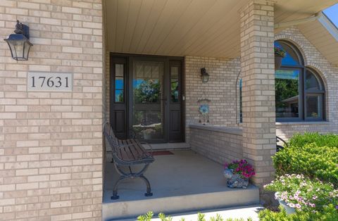Tiny photo for 17631 Dover Court, Tinley Park, IL 60487 (MLS # 12475406)