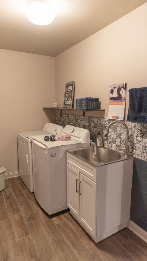 Tiny photo for 17631 Dover Court, Tinley Park, IL 60487 (MLS # 12475406)