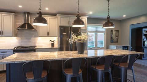 Tiny photo for 17631 Dover Court, Tinley Park, IL 60487 (MLS # 12475406)