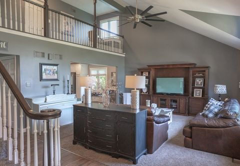 Tiny photo for 17631 Dover Court, Tinley Park, IL 60487 (MLS # 12475406)