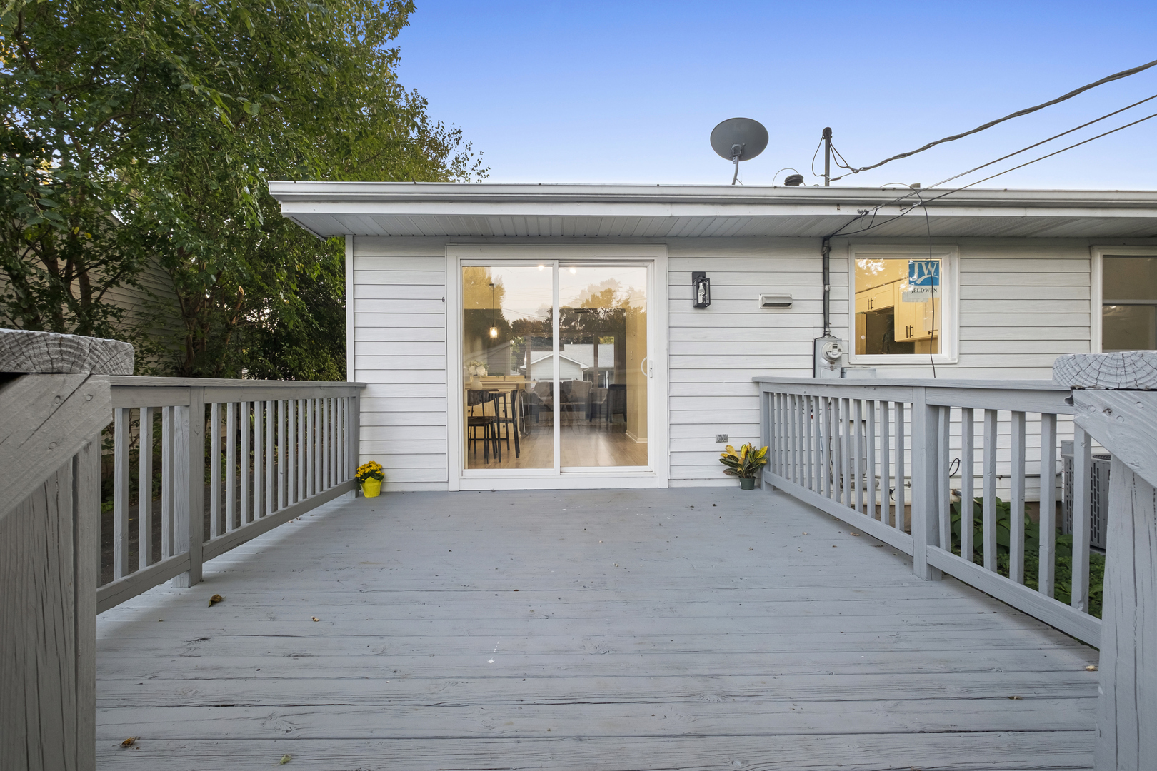 McHenry, Illinois 60050, United States, 3 Bedrooms Bedrooms, ,1 BathroomBathrooms,Residential,Active,220281