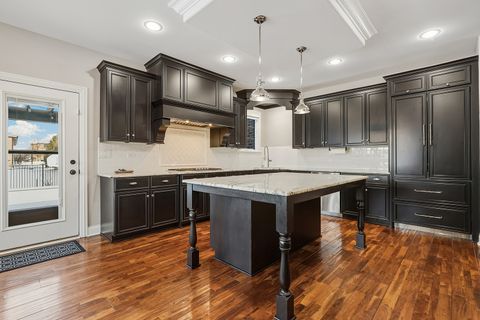 Tiny photo for 2109 Viewside Drive, New Lenox, IL 60451 (MLS # 12549257)