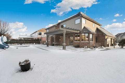 Tiny photo for 2109 Viewside Drive, New Lenox, IL 60451 (MLS # 12549257)