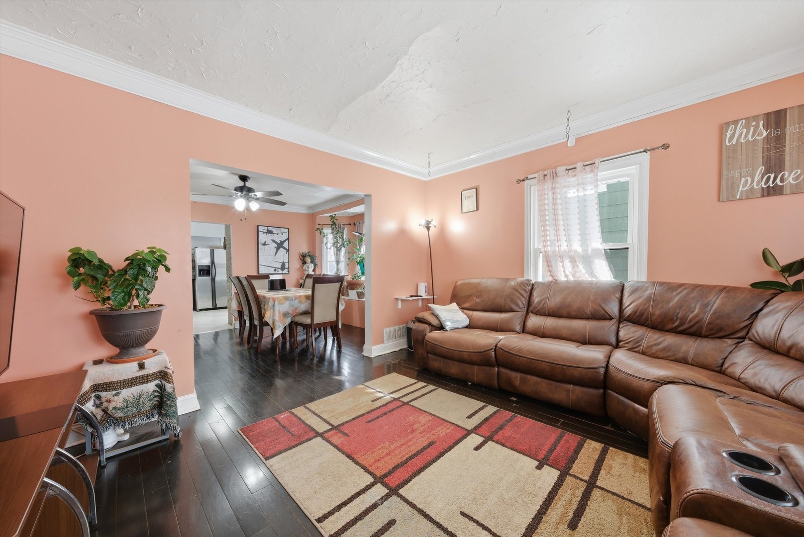 6409 Fairfield Avenue