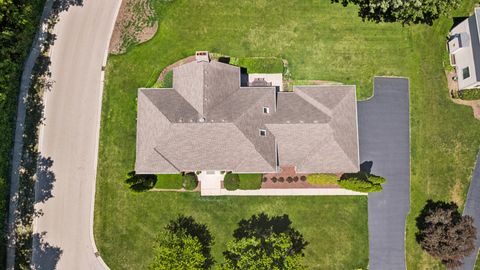 Tiny photo for 130 N Buckingham Drive, Sugar Grove, IL 60554 (MLS # 12680632)