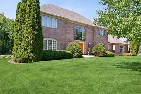 Tiny photo for 130 N Buckingham Drive, Sugar Grove, IL 60554 (MLS # 12680632)