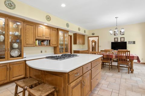 Tiny photo for 130 N Buckingham Drive, Sugar Grove, IL 60554 (MLS # 12680632)