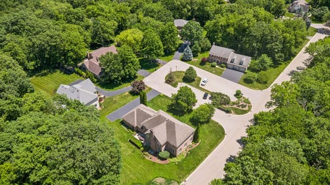 Tiny photo for 130 N Buckingham Drive, Sugar Grove, IL 60554 (MLS # 12680632)