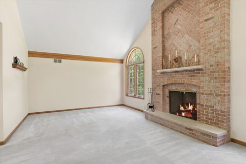 Tiny photo for 130 N Buckingham Drive, Sugar Grove, IL 60554 (MLS # 12680632)