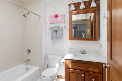 Tiny photo for 130 N Buckingham Drive, Sugar Grove, IL 60554 (MLS # 12680632)