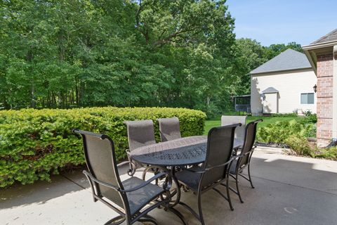 Tiny photo for 130 N Buckingham Drive, Sugar Grove, IL 60554 (MLS # 12680632)