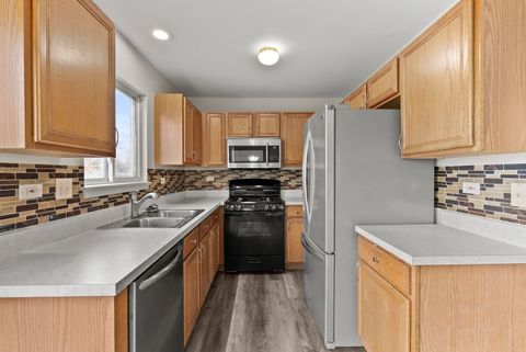 Tiny photo for 2031 Matthew Drive, Montgomery, IL 60538 (MLS # 12570691)