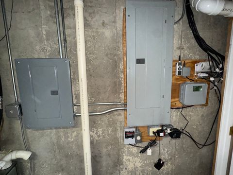 Tiny photo for 6414 Kingsbridge Drive, Cary, IL 60013 (MLS # 12580272)