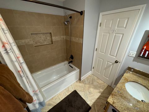 Tiny photo for 6414 Kingsbridge Drive, Cary, IL 60013 (MLS # 12580272)