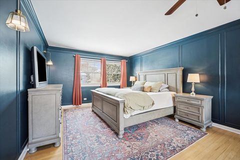 Tiny photo for 1718 S Ridge Drive, Arlington Heights, IL 60005 (MLS # 12531249)