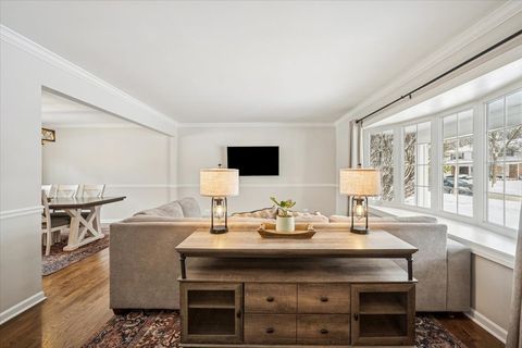 Tiny photo for 1718 S Ridge Drive, Arlington Heights, IL 60005 (MLS # 12531249)