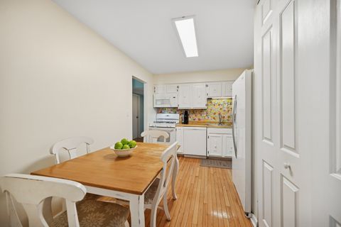 Tiny photo for 434 DOGWOOD Terrace, Buffalo Grove, IL 60089 (MLS # 12479908)