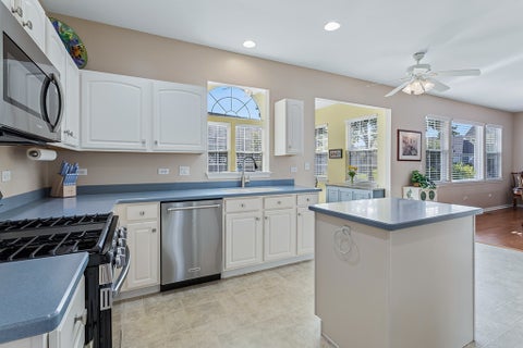 Tiny photo for 21305 HIDDEN LAKE Court #21305, Crest Hill, IL 60403 (MLS # 12784543)