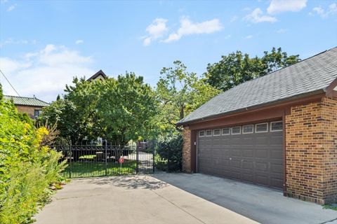 Tiny photo for 1143 Woodbine Avenue, Oak Park, IL 60302 (MLS # 12496709)