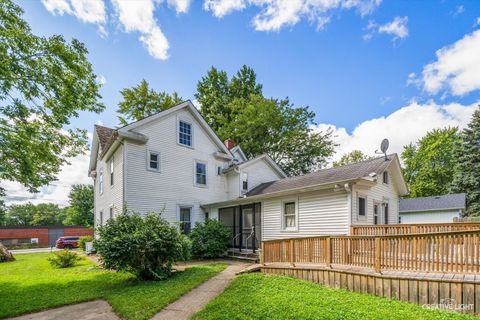 Tiny photo for 309 E 3rd Street, Sandwich, IL 60548 (MLS # 12433302)