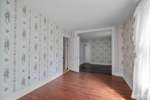 Tiny photo for 309 E 3rd Street, Sandwich, IL 60548 (MLS # 12433302)